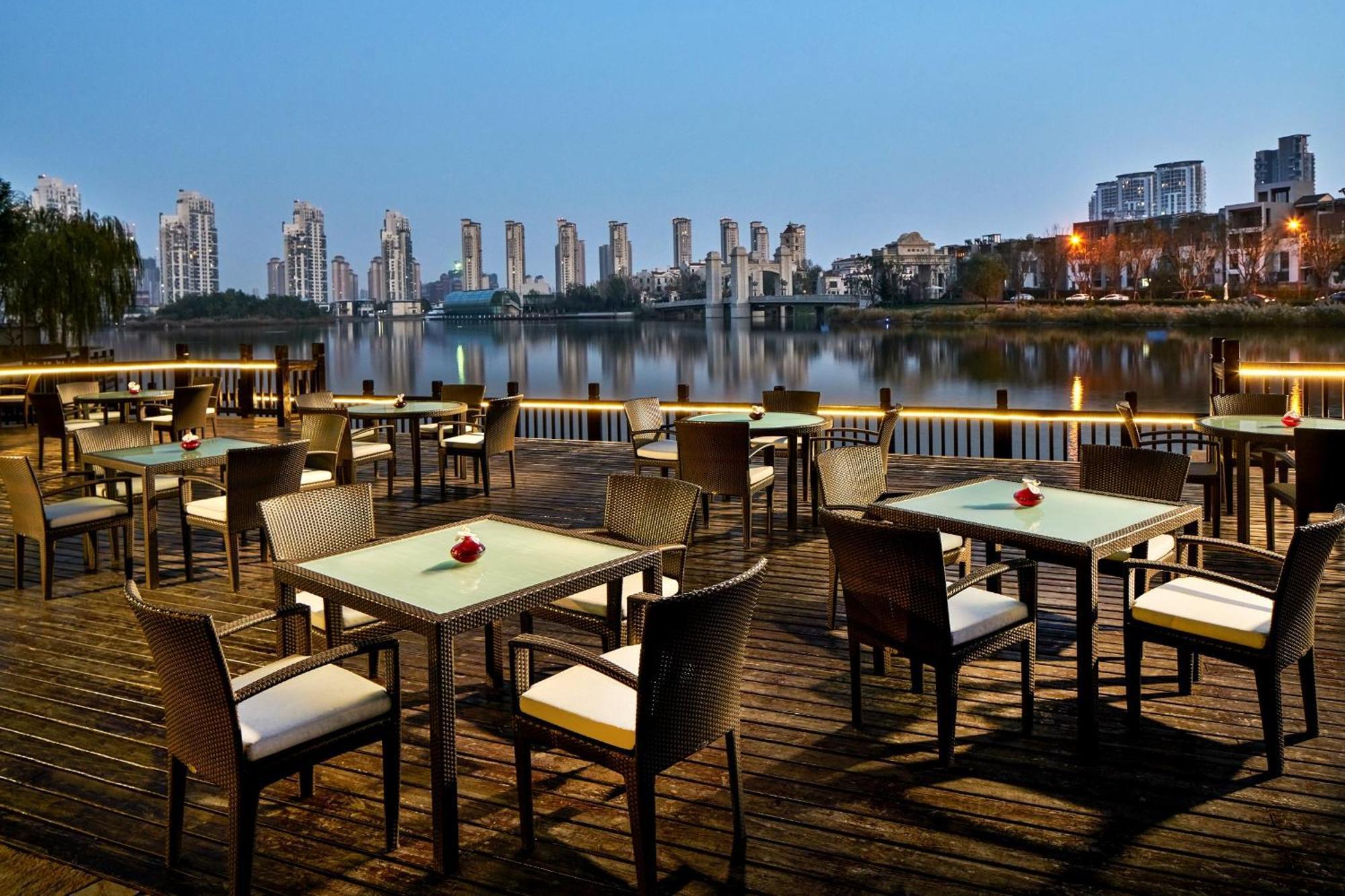 Crowne Plaza Tianjin Meijiangnan By Ihg Exterior photo